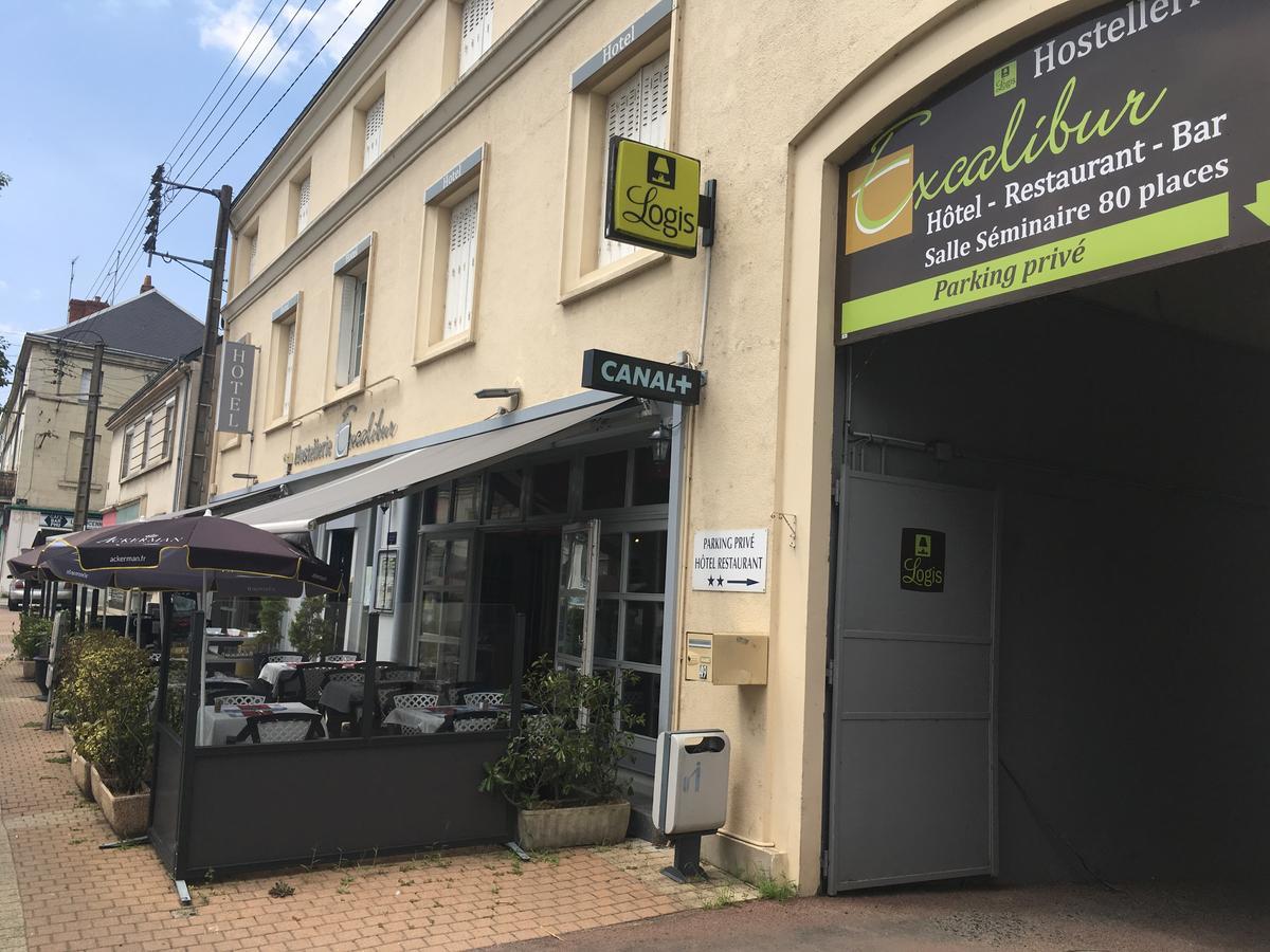 Hostellerie Excalibur Saumur Exterior foto